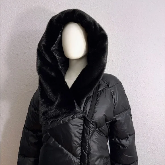 NWT‎ H by HALSTON Black Quilted Puffer Coat Asymmetric Oversized Faux Fur Collar - Picture 6 of 17